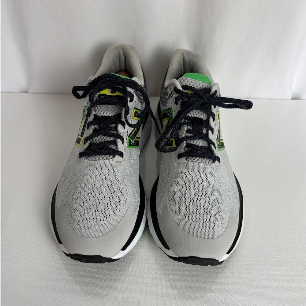 New Balance Fresh Foam 680v7 Grey Black Green Running Shoes M680NG7 Mens 8.5